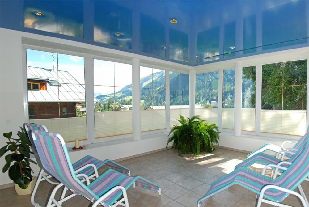 Der Berghof Aparthotel Hirschegg  Exterior photo